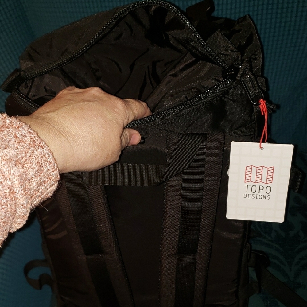 Topo Designs Black Rover Pack - Picture 10 of 10